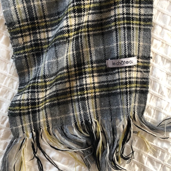 🧡Free with bundle | Plaid Scarf - Picture 3 of 4